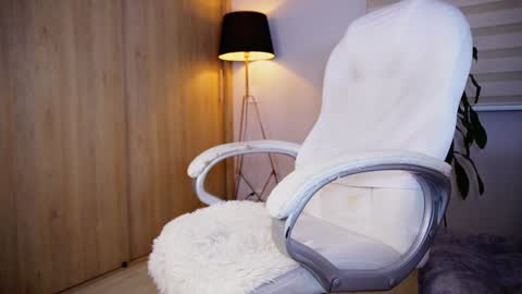 Erick Thompson online show from December 12, 2024, 11:58 pm