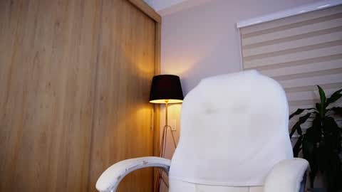 Erick Thompson online show from December 20, 2024, 10:54 pm