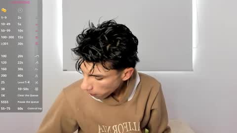 Snapshot of erick_velveth chatting on May 17, 2026, 12:56 pm erick online show from May 17, 2026, 12:56 pm