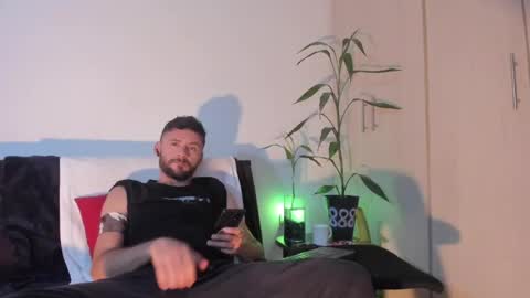 erickpritz_xh online show from May 4, 2026, 10:17 pm