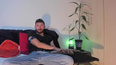 erickpritz_xh online show from May 9, 2026, 1:55 am