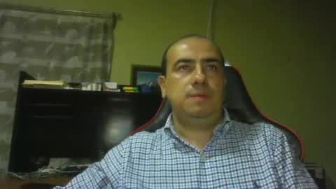 erik1781 online show from April 21, 2026, 1:07 am