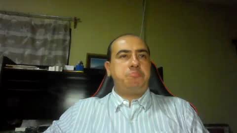 Snapshot of erik1781 chatting on July 2, 2026, 1:16 am erik1781 online show from July 2, 2026, 1:16 am