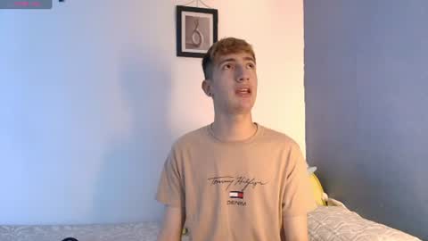 Snapshot of erik_golden_ chatting on June 15, 2026, 8:33 pm I am Erik online show from June 15, 2026, 8:33 pm