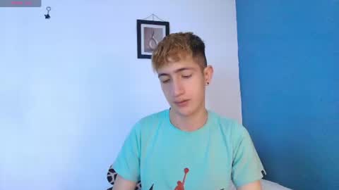 Snapshot of erik_golden_ chatting on June 17, 2026, 7:48 pm I am Erik online show from June 17, 2026, 7:48 pm