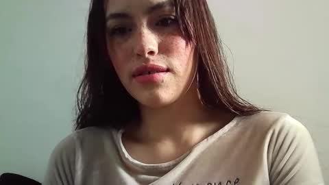 Erika online show from November 14, 2025, 7:12 pm