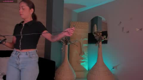 Snapshot of erikabenz chatting on April 4, 2026, 12:13 pm Erika Benz online show from April 4, 2026, 12:13 pm