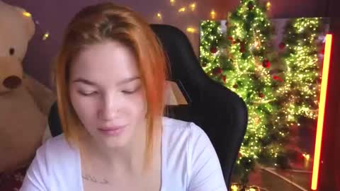 Snapshot of erikabrian chatting on December 14, 2025, 9:36 am erikabrian online show from December 14, 2025, 9:36 am