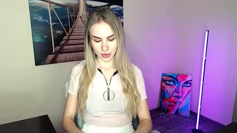 Snapshot of erikagavin chatting on February 4, 2026, 1:17 pm Erika online show from February 4, 2026, 1:17 pm