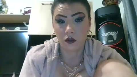 erikaguapa1989 online show from March 9, 2026, 2:37 am