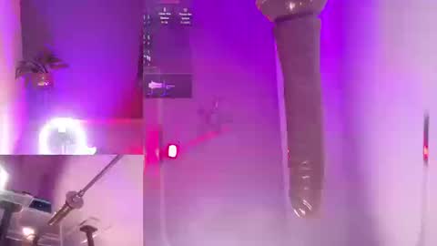 Snapshot of erikamontiel__ chatting on March 19, 2026, 8:24 pm Erika online show from March 19, 2026, 8:24 pm