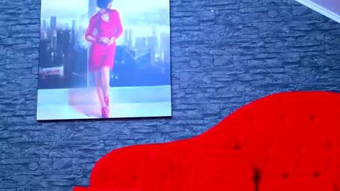 Erika online show from November 20, 2025, 3:12 pm