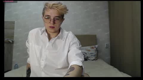 Snapshot of erlineabey chatting on April 4, 2026, 3:20 pm Erline online show from April 4, 2026, 3:20 pm