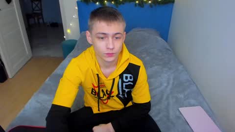 Max online show from December 26, 2024, 10:52 pm