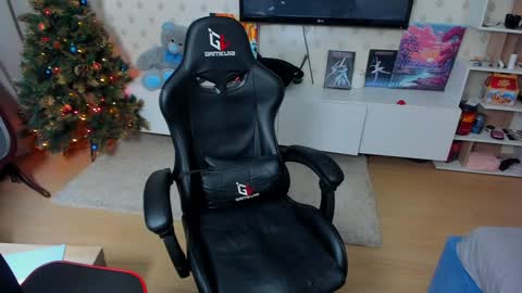 Max online show from January 9, 2025, 1:39 am