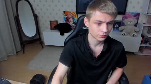 Max online show from January 28, 2025, 3:25 am