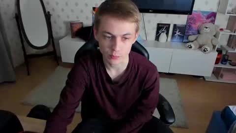 Max online show from February 6, 2025, 1:27 am