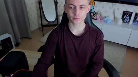 Max online show from February 23, 2025, 11:25 pm