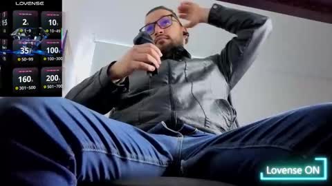 ernesto rodriguez 82 online show from September 24, 2025, 11:46 am