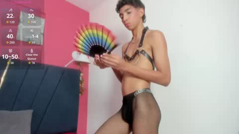 ero_boy40 online show from July 28, 2026, 8:01 pm