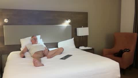 eros online show from April 4, 2026, 5:06 am