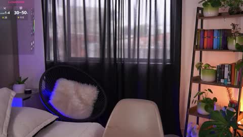 Eros Wild online show from September 18, 2025, 2:41 pm