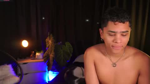 Eros Wild online show from November 22, 2025, 4:00 am