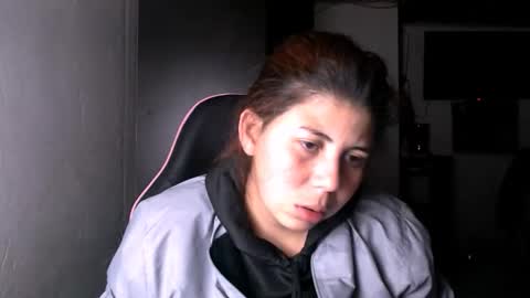 Snapshot of erotic_katia chatting on February 3, 2026, 8:19 am Sara online show from February 3, 2026, 8:19 am