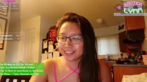 Lynn   online show from September 23, 2025, 7:06 pm