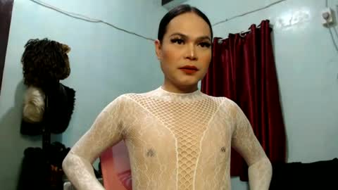 Snapshot of eroticmistress chatting on June 23, 2026, 5:22 pm Sara Lung online show from June 23, 2026, 5:22 pm