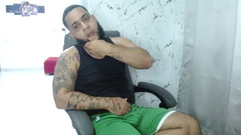 Eroticoblack online show from May 22, 2026, 5:47 am