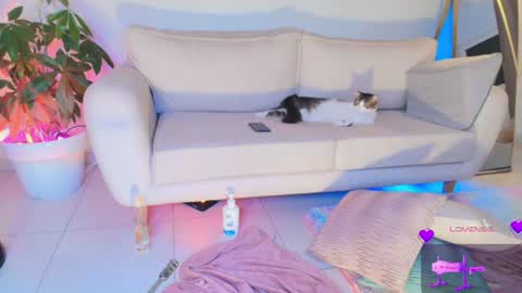 Snapshot of erotik_lady chatting on June 29, 2026, 10:15 am TINY online show from June 29, 2026, 10:15 am