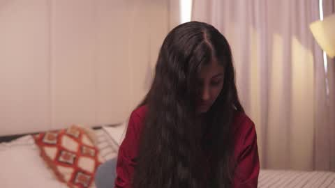 Hi Im Lori  online show from February 18, 2026, 8:32 am