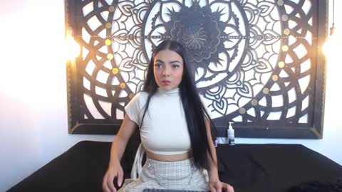 Scarlett online show from September 16, 2025, 8:10 pm