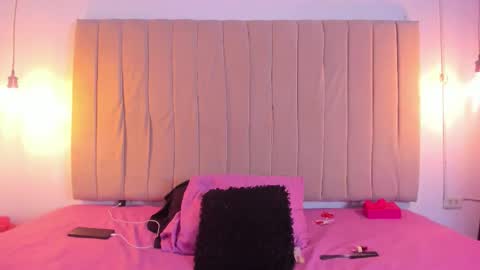 Scarlett online show from March 11, 2026, 4:18 am