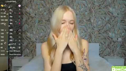 Snapshot of eshcka chatting on June 29, 2026, 5:03 am Megan and Brad online show from June 29, 2026, 5:03 am
