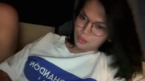 Chelliane online show from November 11, 2025, 4:12 am