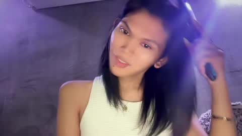 Chelliane online show from April 9, 2026, 10:42 am