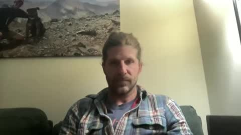 esinking24 online show from December 7, 2024, 1:47 am