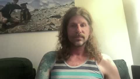 esinking24 online show from December 18, 2024, 2:10 am