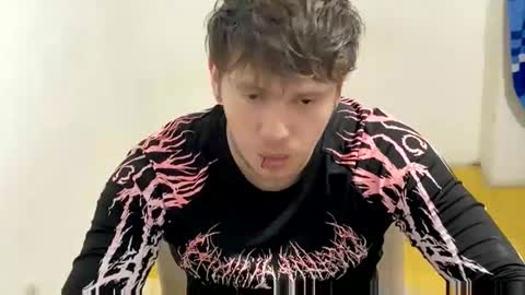 eskol212 online show from February 23, 2026, 10:07 pm