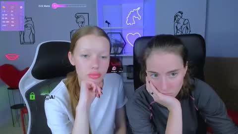 esma_shine online show from October 13, 2025, 7:14 pm