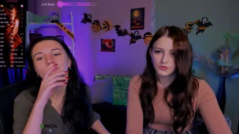 esma_shine online show from October 22, 2025, 7:35 pm