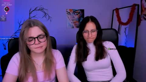 esma_shine online show from November 15, 2025, 8:38 pm