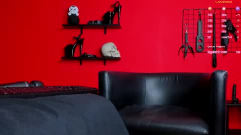 esme_fox online show from March 26, 2026, 4:01 pm