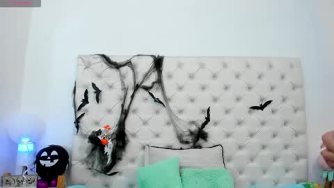 Snapshot of esmeralda_06 chatting on October 30, 2025, 3:35 pm esmeralda online show from October 30, 2025, 3:35 pm