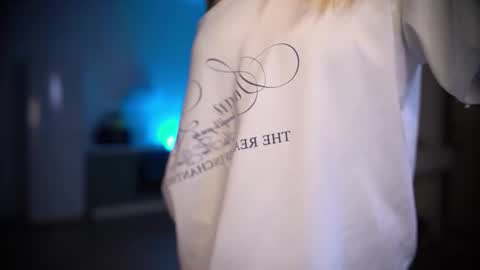 How was your Christmas online show from February 1, 2026, 6:06 pm