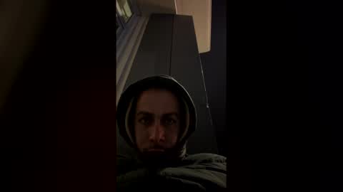 Snapshot of essde123 chatting on December 14, 2025, 6:23 pm essde123 online show from December 14, 2025, 6:23 pm