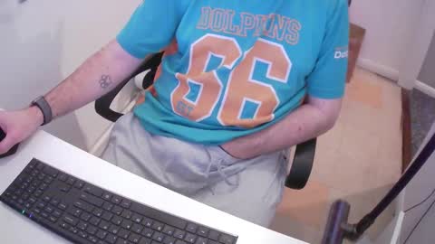 Snapshot of essex_wild chatting on December 21, 2024, 8:32 pm Morph online show from December 21, 2024, 8:32 pm