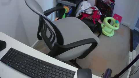 Snapshot of essex_wild chatting on February 11, 2025, 12:16 pm Morph online show from February 11, 2025, 12:16 pm